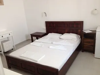 Apartment Depis & *